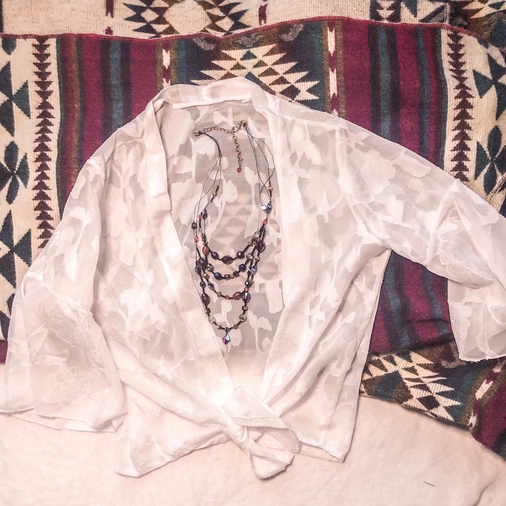 ‫Bell Sleeve Sheer Mesh Beach Kimono